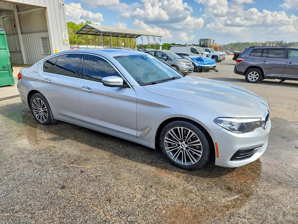 2019 BMW 530 I  