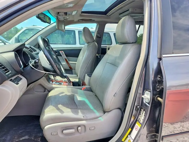 2012 TOYOTA HIGHLANDER LIMITED  