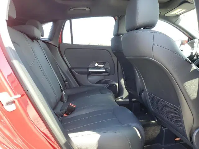 2024 MERCEDES-BENZ GLA 250  