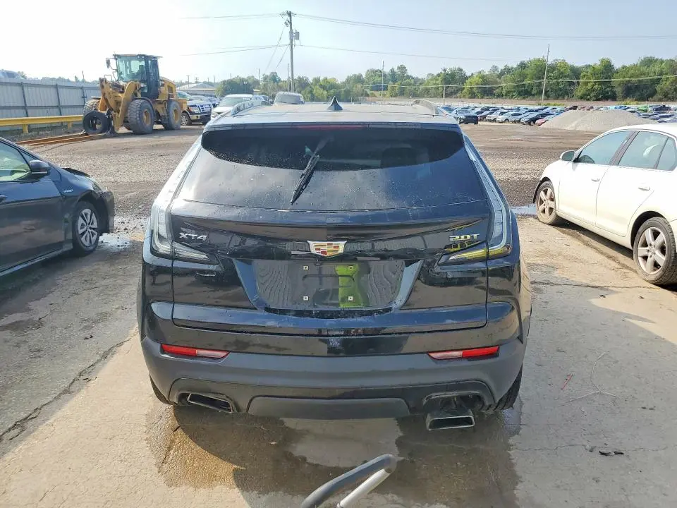 2019 CADILLAC XT4 SPORT  