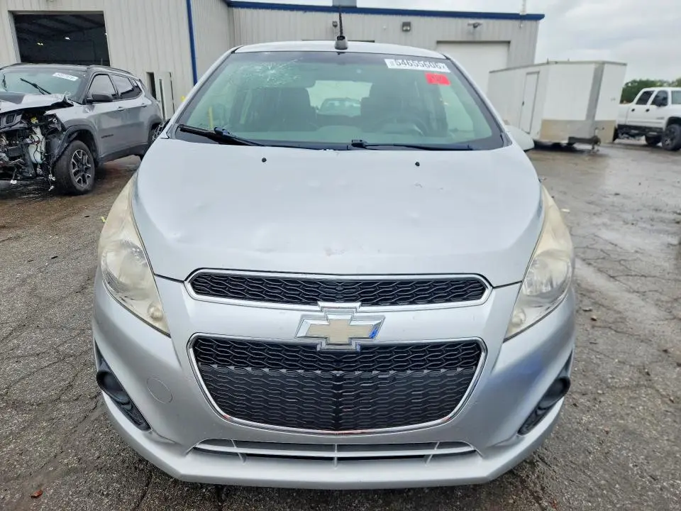 2015 CHEVROLET SPARK 1LT  