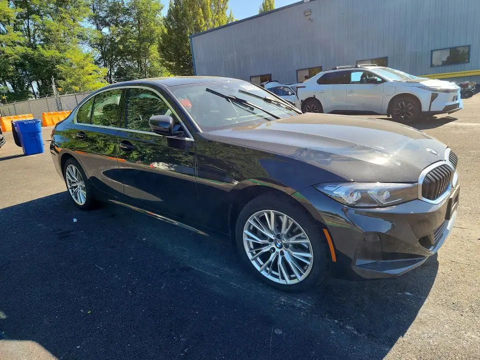2024 BMW 330XI   