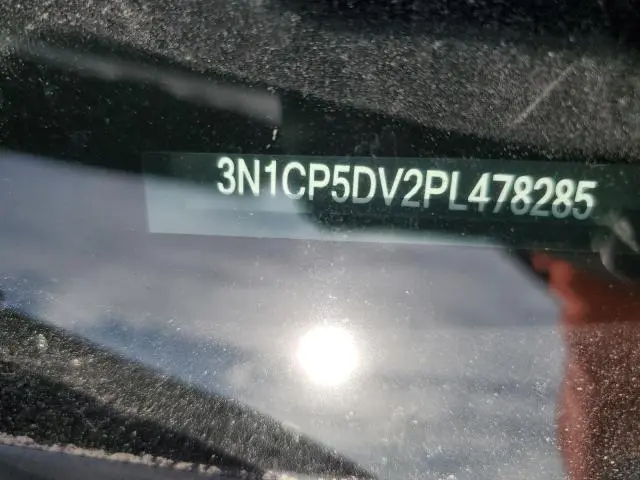 2023 NISSAN KICKS SR  