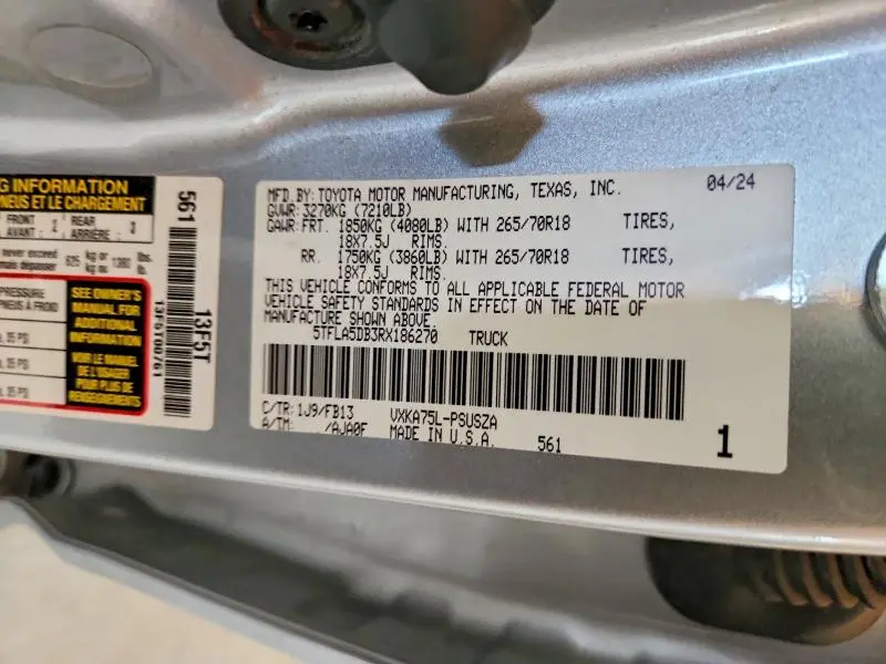 2024 TOYOTA TUNDRA SR5  