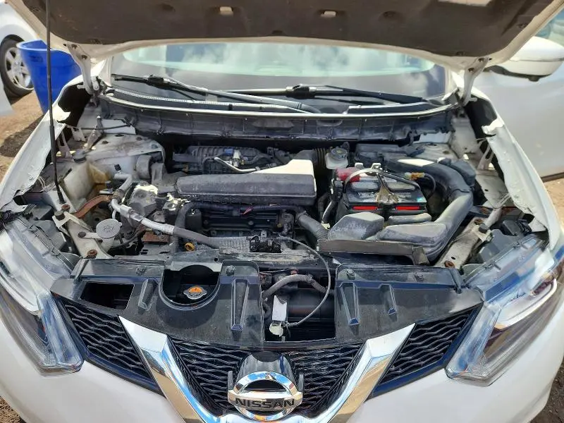 2015 NISSAN ROGUE S  