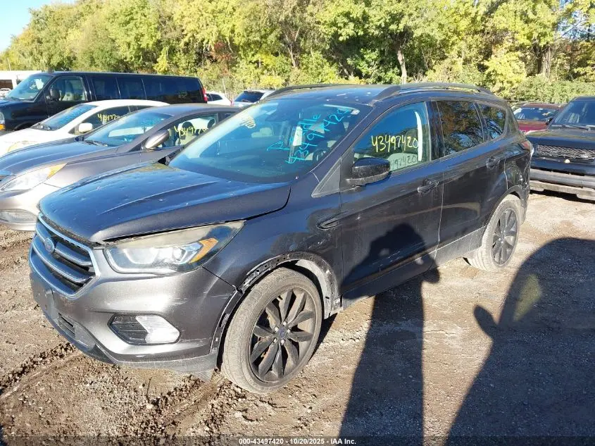 2018 FORD ESCAPE SE