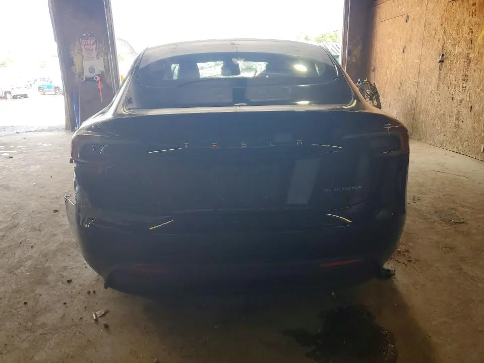 2024 TESLA MODEL 3   
