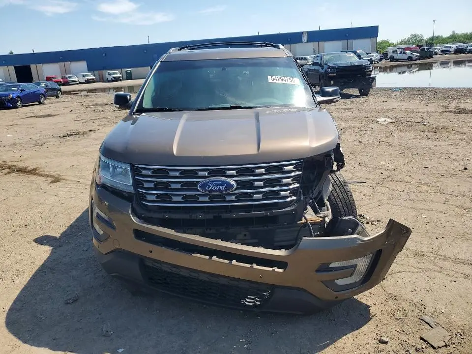 2016 FORD EXPLORER XLT  
