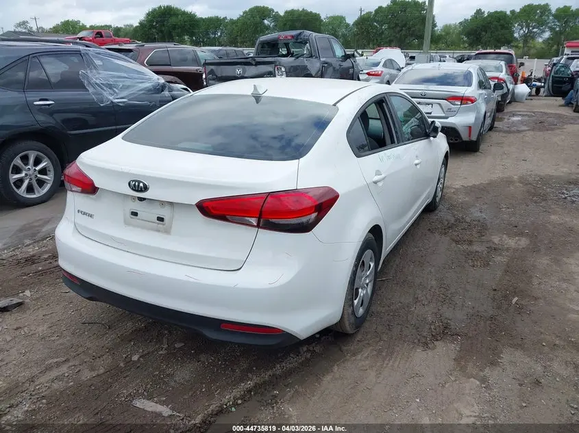 2018 KIA FORTE LX