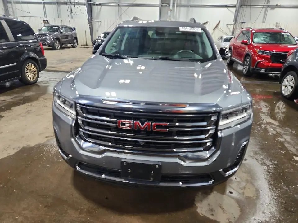 2022 GMC ACADIA AT4  