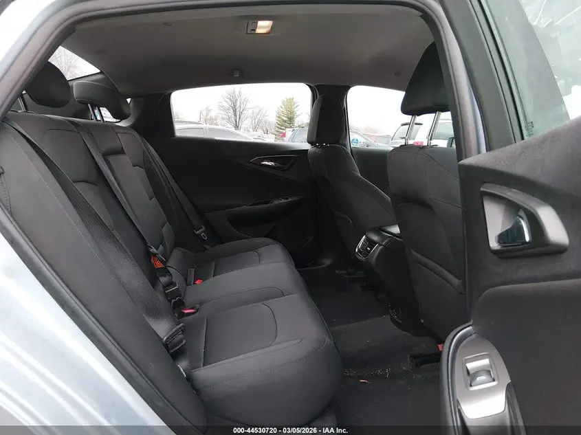 2017 CHEVROLET MALIBU 1LT