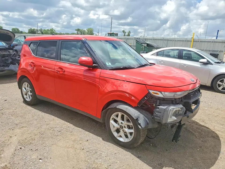 2021 KIA SOUL S  