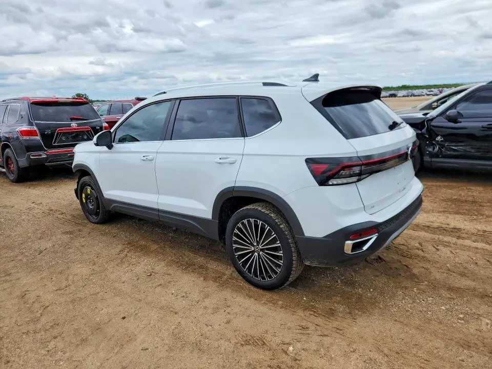 2025 VOLKSWAGEN TAOS SE  