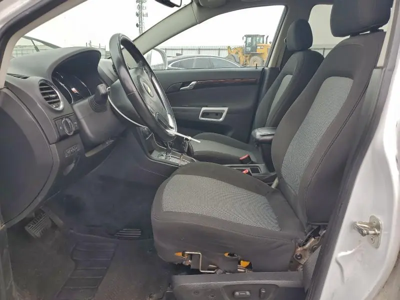 2014 CHEVROLET CAPTIVA LT  