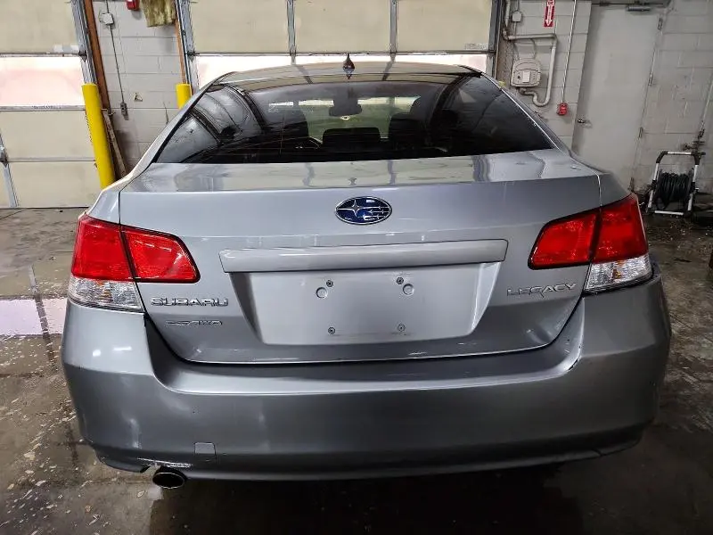 2011 SUBARU LEGACY 2.5I PREMIUM  