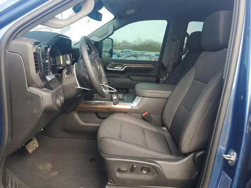 2024 CHEVROLET SILVERADO K2500 HEAVY DUTY LT  