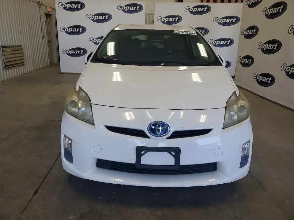 2011 TOYOTA PRIUS TWO  