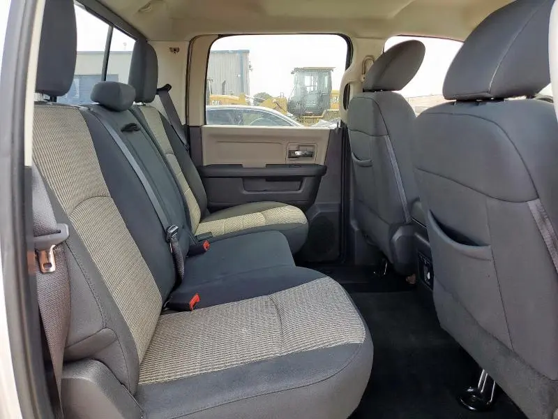 2012 DODGE RAM 1500 SLT  