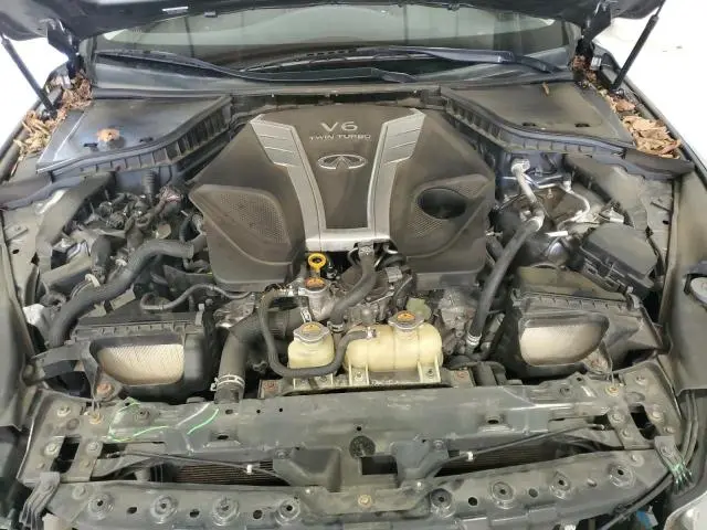2018 INFINITI Q50 LUXE  