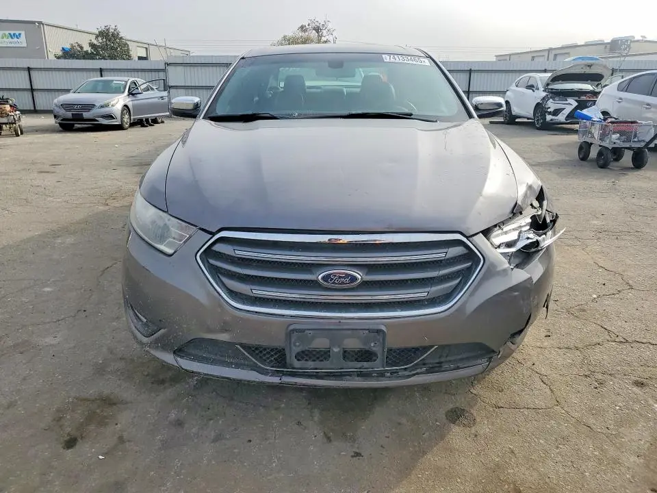 2013 FORD TAURUS LIMITED  