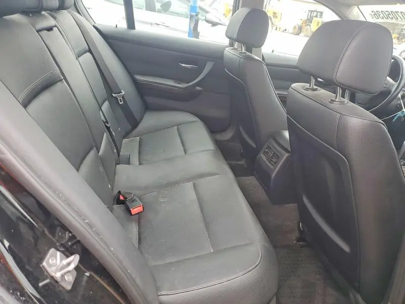 2011 BMW 328 XI  
