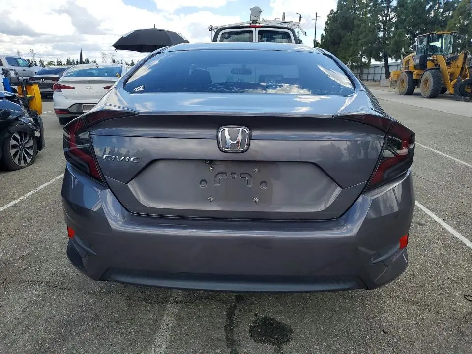 2018 HONDA CIVIC LX  