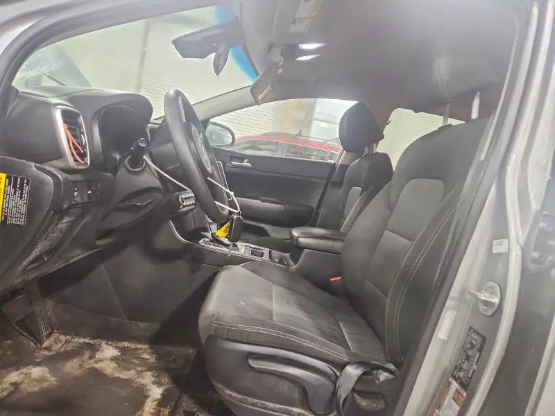 2022 KIA SPORTAGE LX  