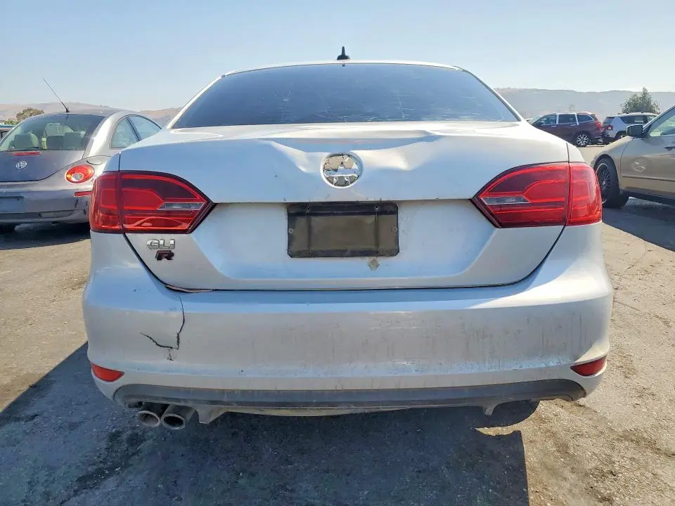 2013 VOLKSWAGEN JETTA GLI  