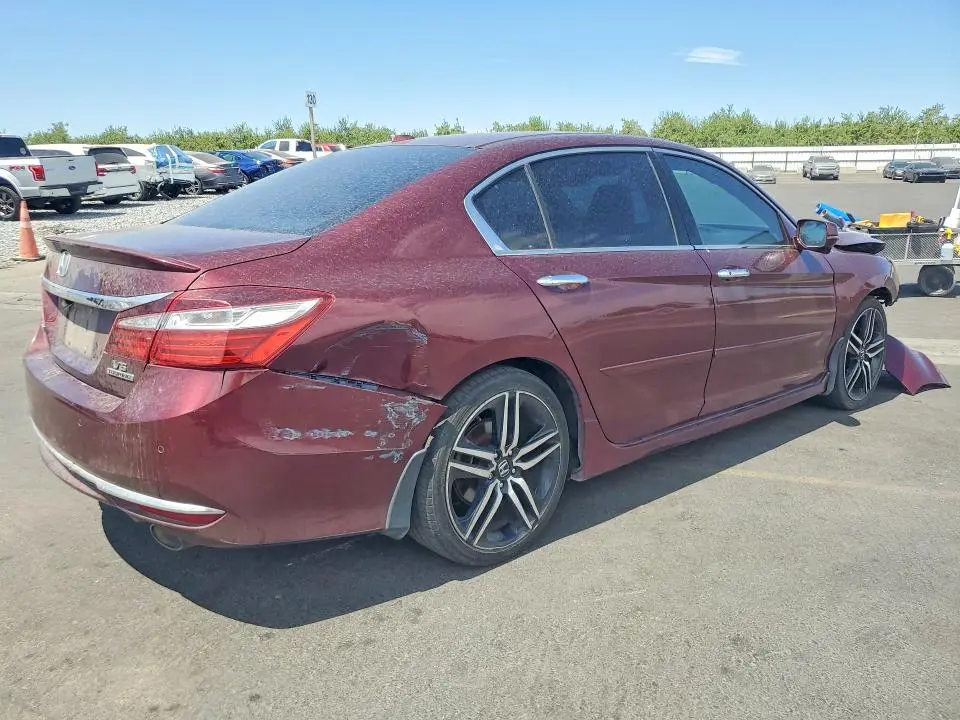 2017 HONDA ACCORD TOURING  