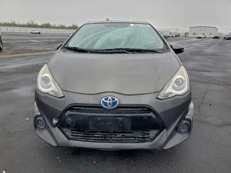 2015 TOYOTA PRIUS C TWO  