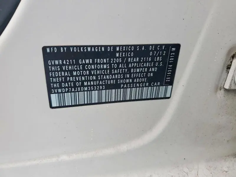 2013 VOLKSWAGEN JETTA   