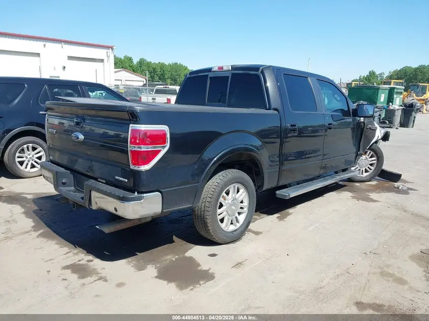 2013 FORD F-150 LARIAT