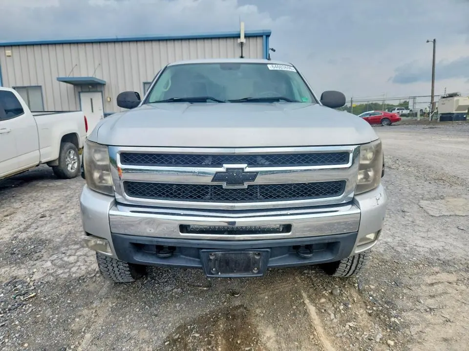 2010 CHEVROLET SILVERADO K1500 LT  