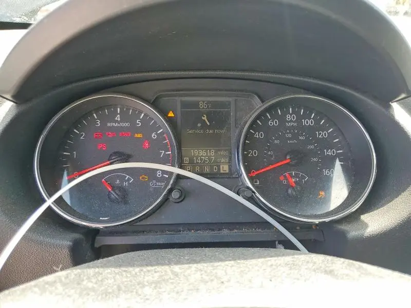 2012 NISSAN ROGUE S  