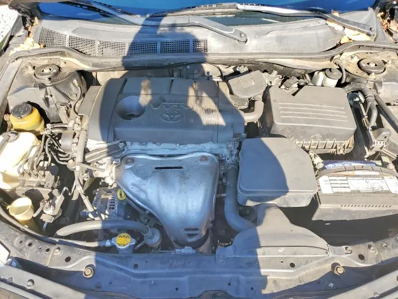 2011 TOYOTA CAMRY SE  