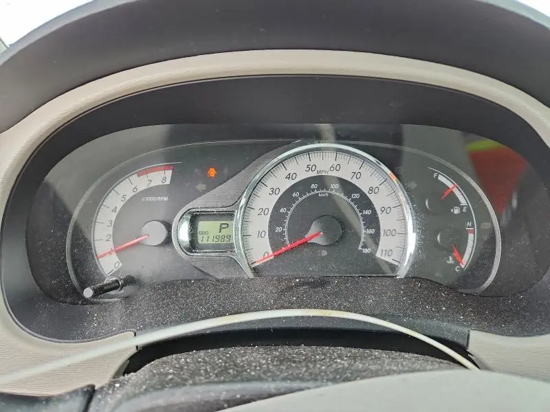 2014 TOYOTA SIENNA SE 8-PASSENGER  