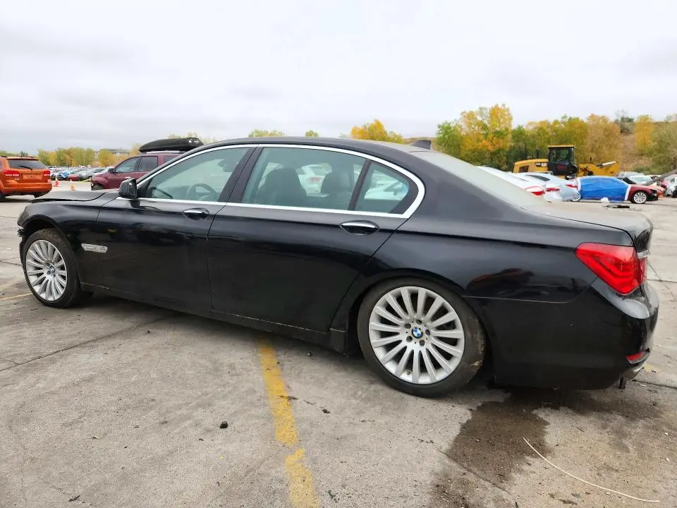 2012 BMW 750 LXI  