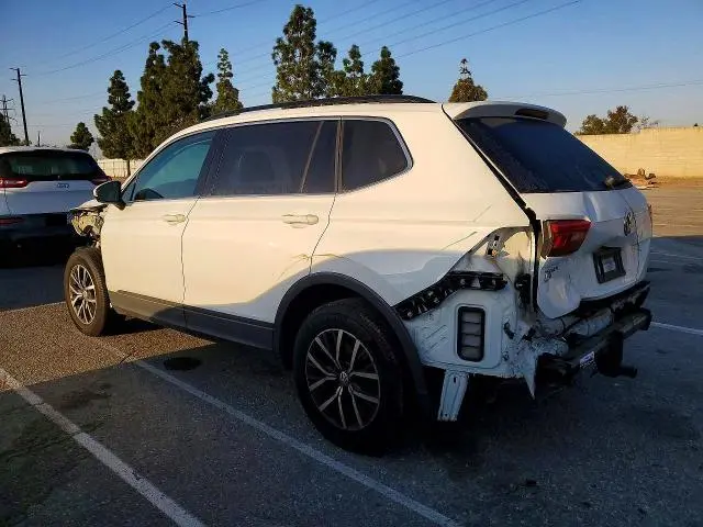 2019 VOLKSWAGEN TIGUAN SE  