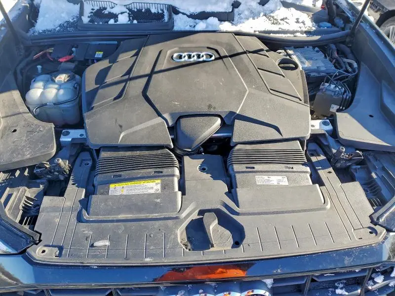 2019 AUDI Q8 PREMIUM PLUS S-LINE  