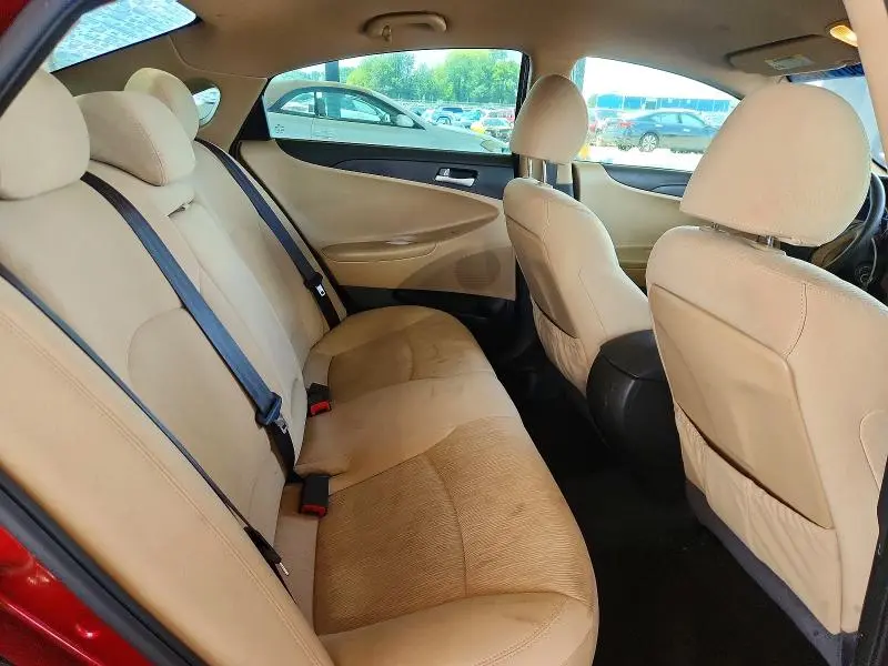 2013 HYUNDAI SONATA GLS  