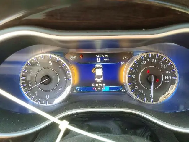 2015 CHRYSLER 200 C  