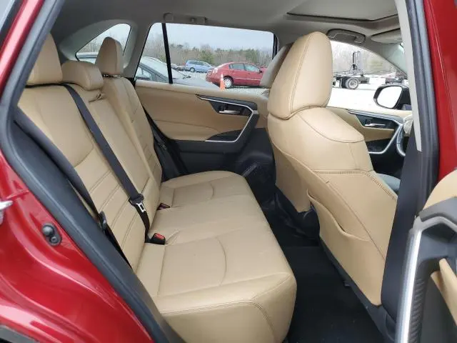 2020 TOYOTA RAV4 XLE PREMIUM