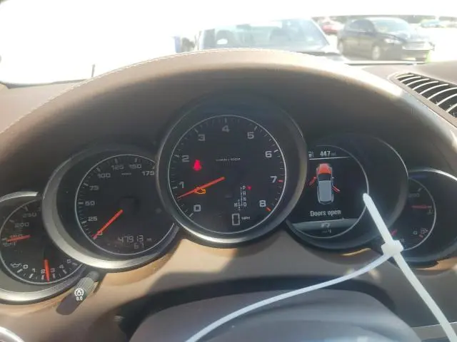 2017 PORSCHE CAYENNE   
