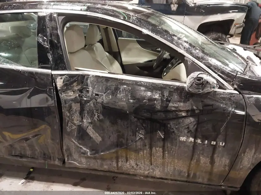 2022 CHEVROLET MALIBU FWD PREMIER