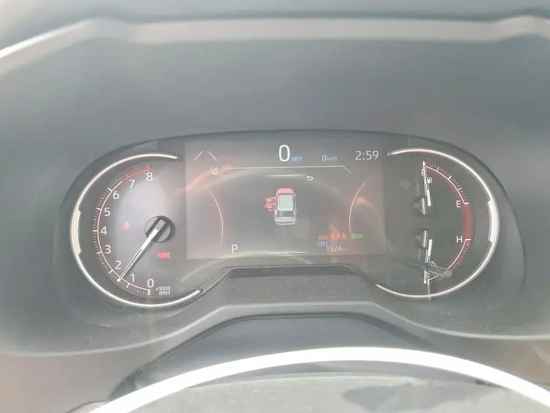 2025 TOYOTA RAV4 XLE  