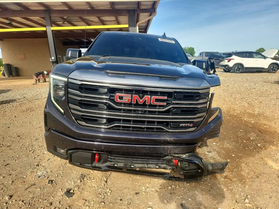 2022 GMC SIERRA K1500 AT4  