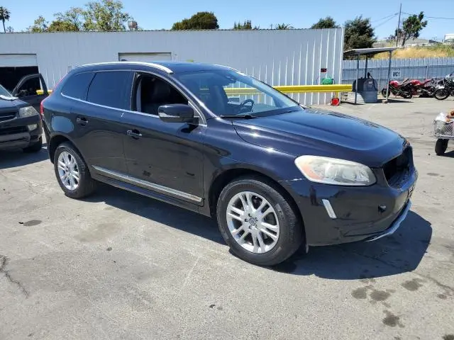 2015 VOLVO XC60 T5 PREMIER  