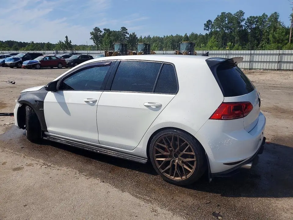 2017 VOLKSWAGEN GTI S  