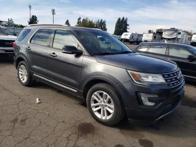 2016 FORD EXPLORER XLT  