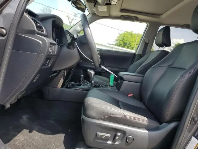 2019 TOYOTA 4RUNNER SR5/SR5 PREMIUM  